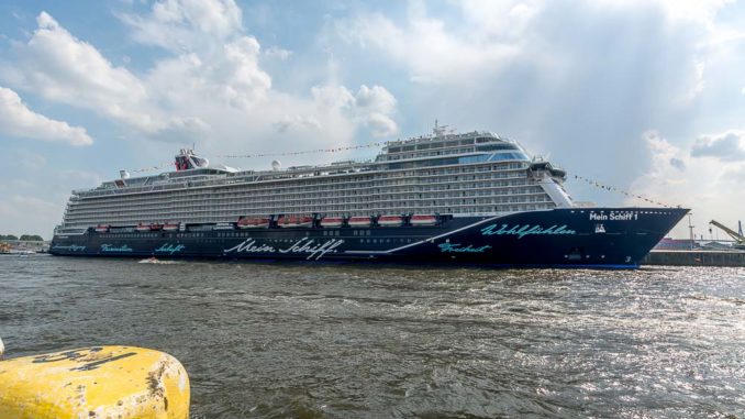 NMS1-23 Die Mein Schiff 1 in Hamburg